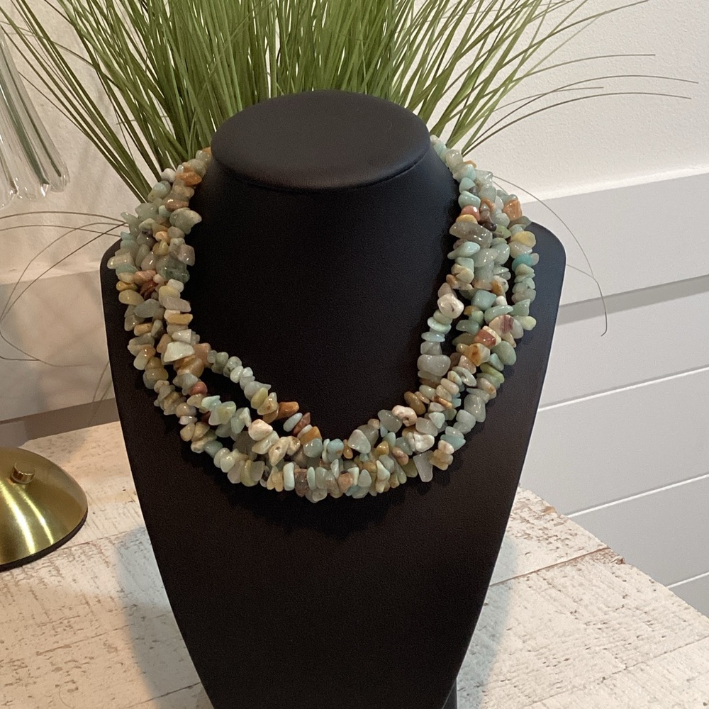 Elegant Multi-Color Stone Necklace